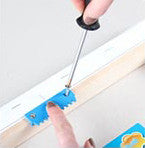 wall hanging kit screwing